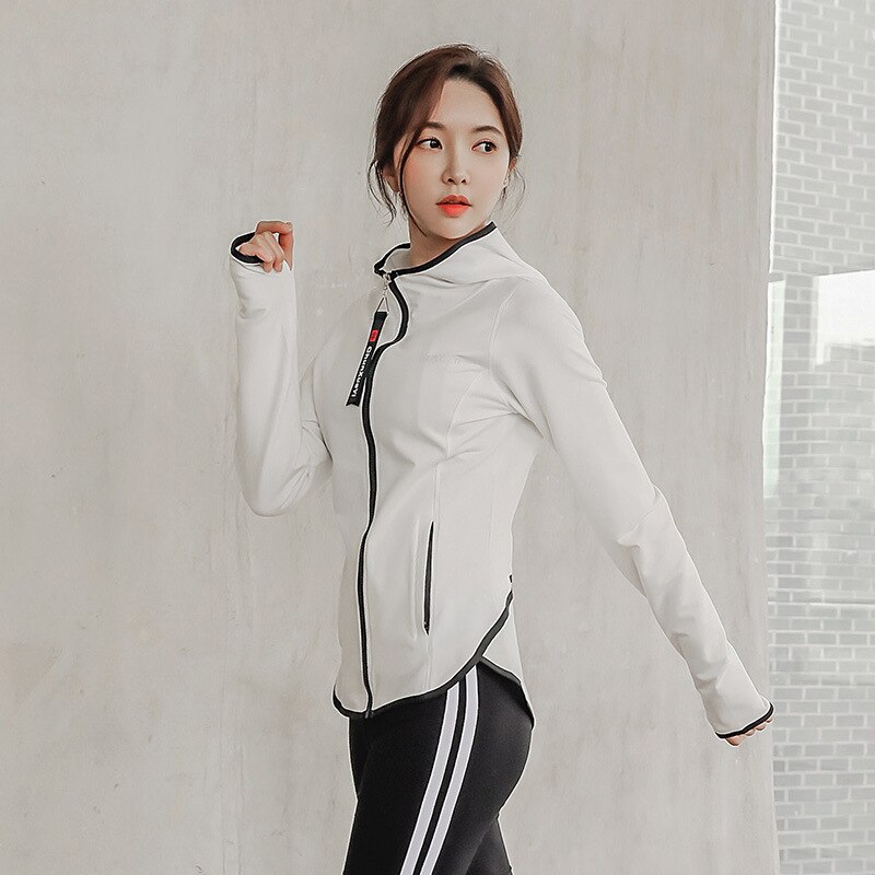 Sportliche damen-shirts, schmal geschnittene, langärmelige fitnessjacken, yoga-crop-tops mit daumenlöchern, gymnastikjacken, trainings-sweatshirts