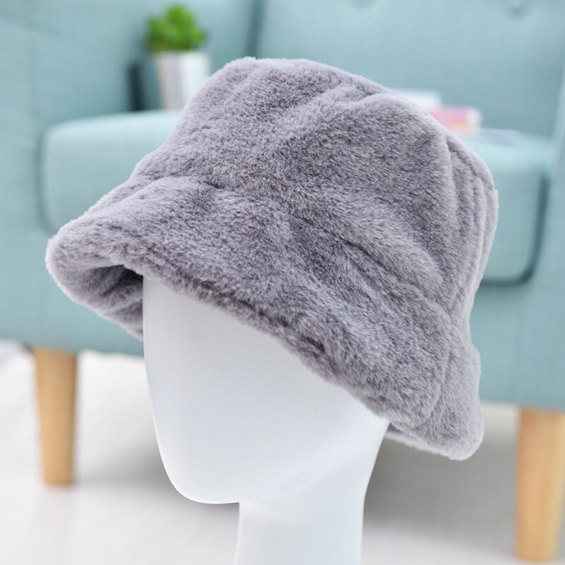 Fuskepels vinter bøtte lue for kvinner jente solid fortykket myk varm fiskelue utendørs dame plysj fluffy panama caps: Mørk grå