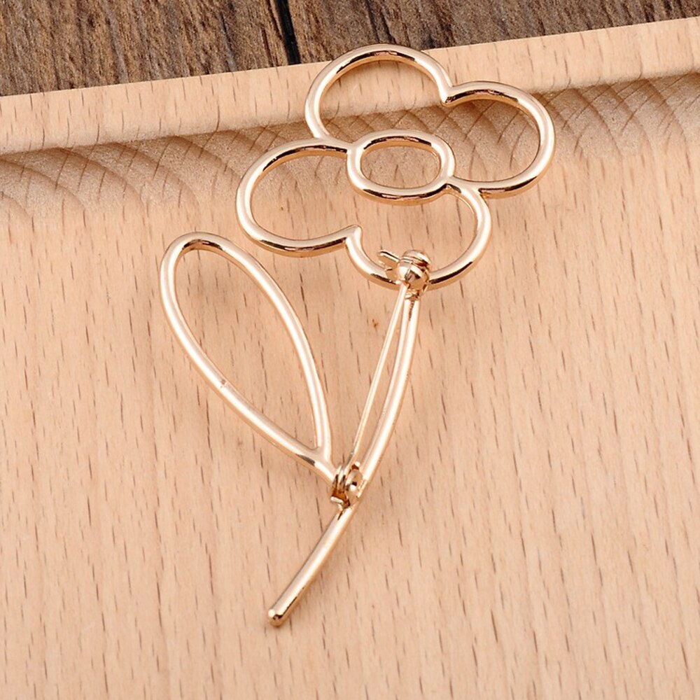 Brosche Stift Einfache Hohl Blume Brosche Stift Gold Legierung Glänzend für Frauen Schal Schal Schnalle Revers Stift Kleidung Dekor