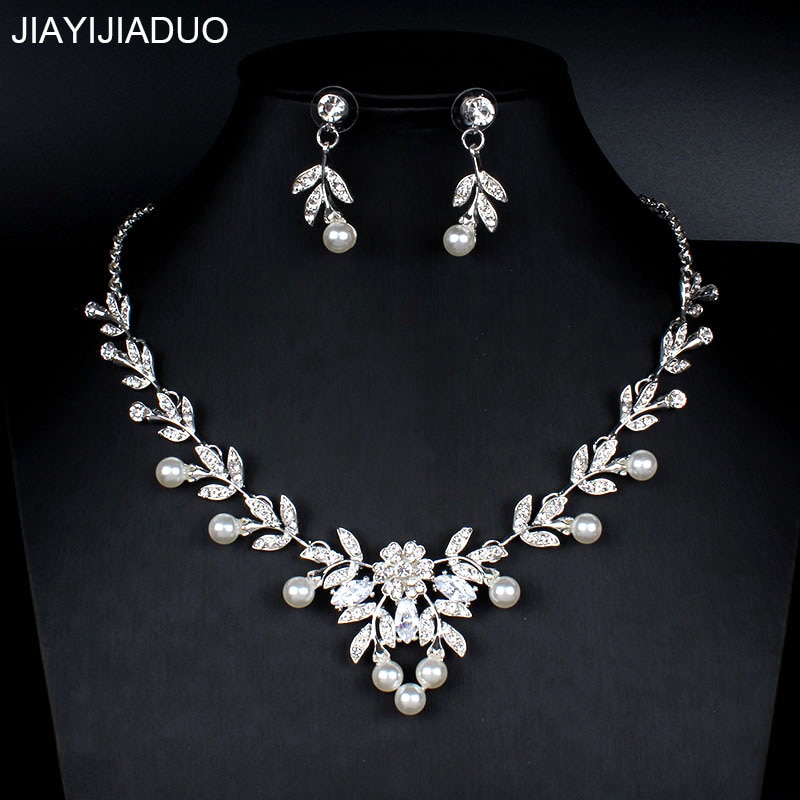 Ensemble de bijoux de mariage pour femmes, accessoires pour vêtements de mariée, collier, boucles d'oreilles, couronne, ensemble trois pièces