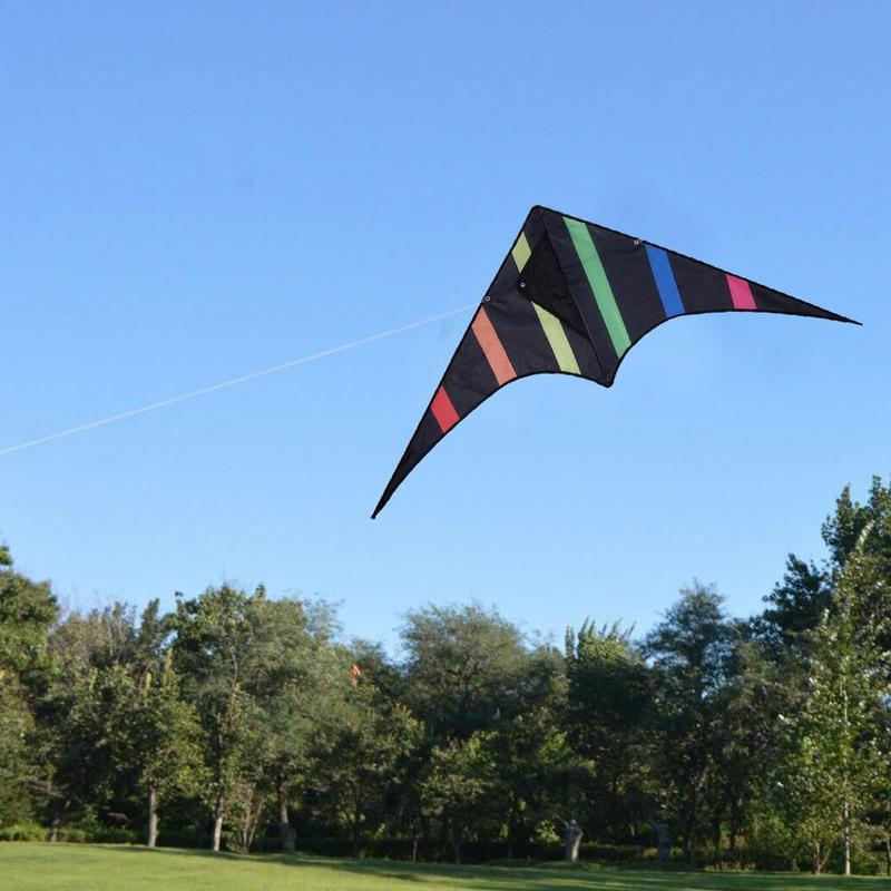 Grappig Outdoor Zwarte Driehoek Kite En 30 M Kite Lijn Met Stunt Speelgoed Handvat Kinderen Outdoor Hard-Gevleugelde Kite driehoek Vliegende K7N6