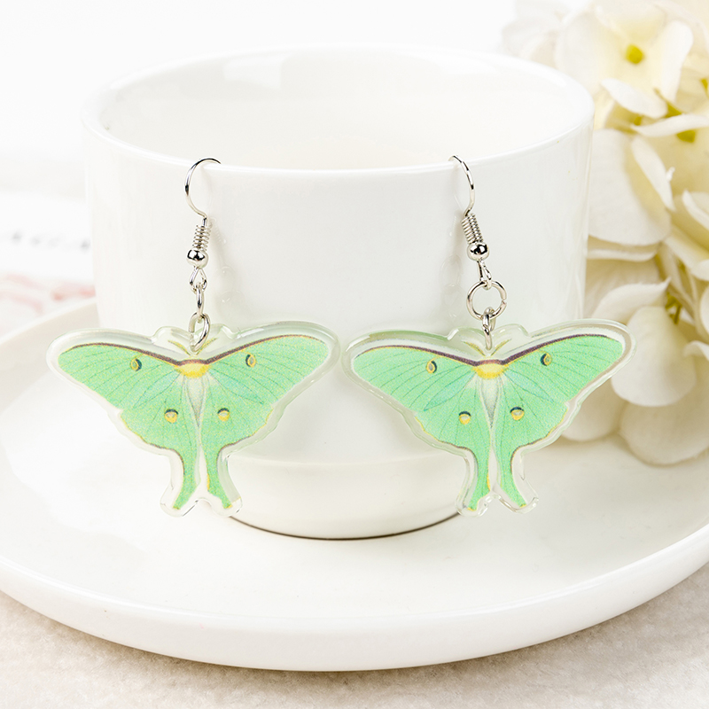 1 paire de boucles d'oreilles papillon mignon pour femme, dégradé acrylique, papillon coloré, goutte d'eau, d'anniversaire pour fille: Couleur or jaune pâle