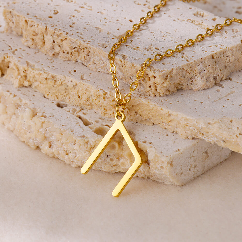 Pendentif runique nordique pour femme, collier de superposition rune viking, bijoux délicats minimalistes, breloque Futhlavabo Runes, pour personne âgée