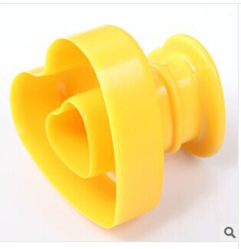 Plastic Light weight Donut Maker Dispenser Deep Fry Donut Mould Easy Fast Portable Arabic Waffle Doughnut Gadget: Heart