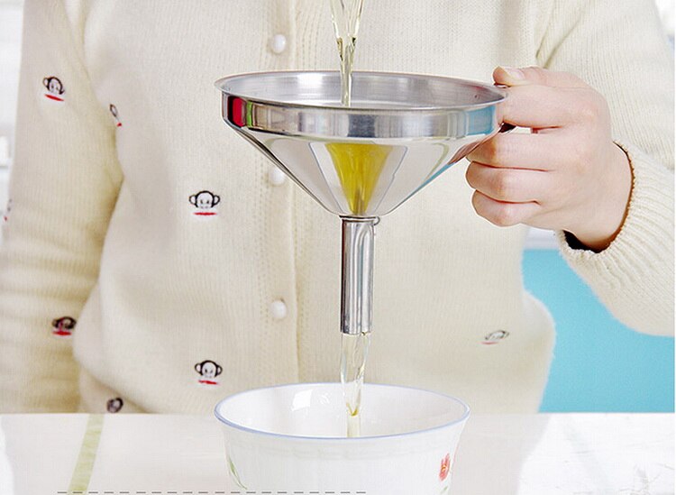 Stainless steel non-magnetic large separatory funnel caliber wine oil long neck metal thick funnel