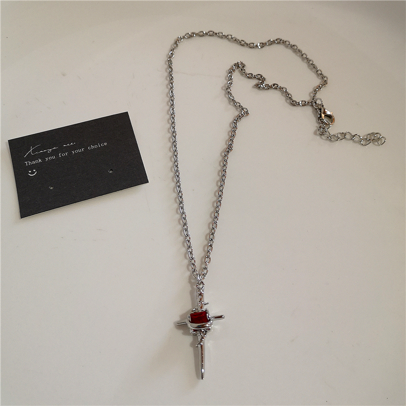 Collar con colgantes de corazón de amor y Cruz Roja Y2k para mujer y hombre, cadena de cuerda de Hip Hop, Rave, accesorios de joyería góticos de: PLATEADO