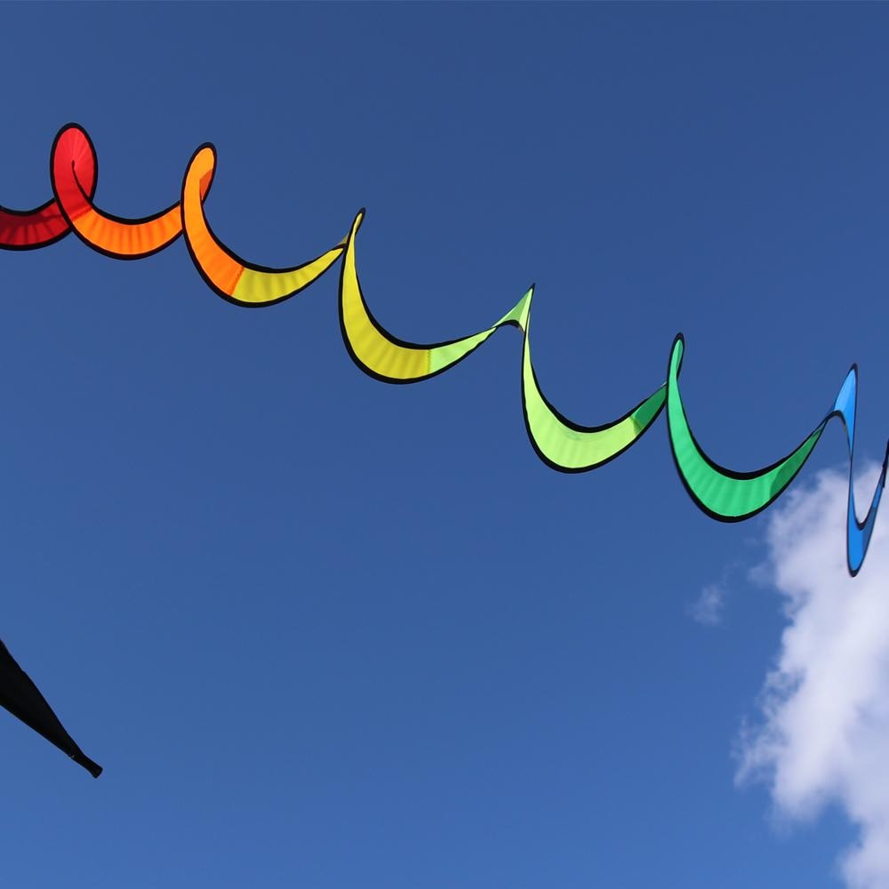 120Cm Regenboog Schroef Nylon Vlieger Staart Voor Outdoor Vliegende Vliegers Kinderen Leuke Accessoires