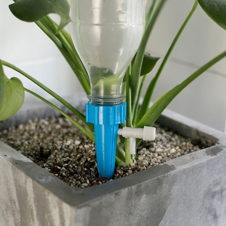 Automatisk drypp vanningsanlegg automatisk vanning pigg til planter blomst innendørs husholdnings vann vannet flaske drypp vanning