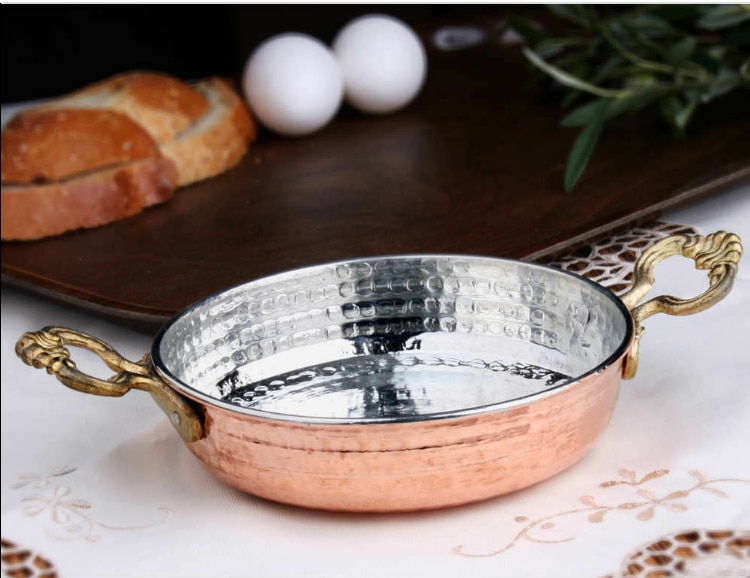 Perinteinen turkkilainen kuparimuna-munakas-pannu, sahan, paistinpannu messinkikahvoilla turkkilainen muna-potti-munakas-paistinpannu -(8.6 inc /22cm)