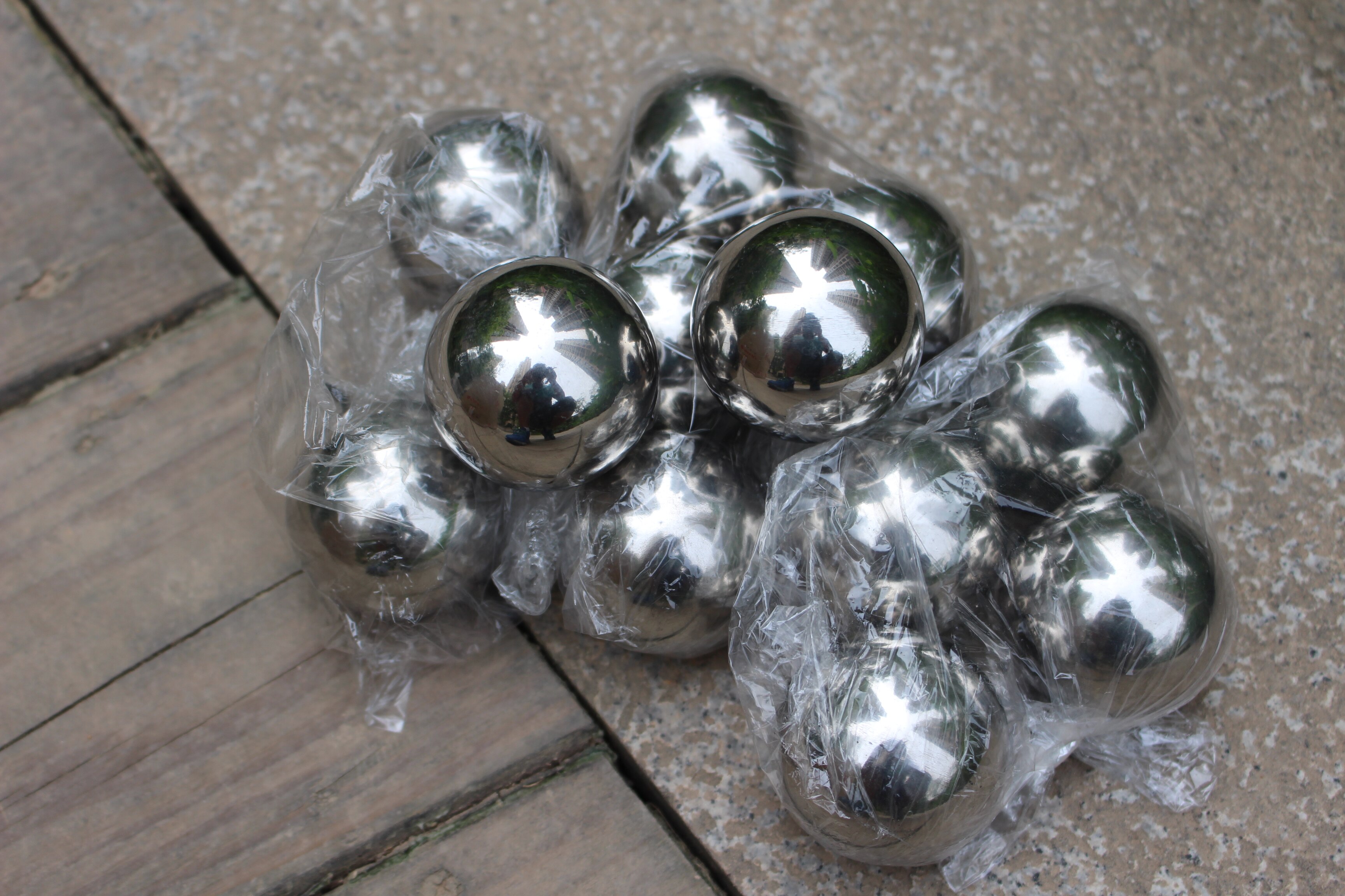 Dia 50mm 304 stainless steel hollow ball seamless mirror ball family courtyard interior decoration ball float