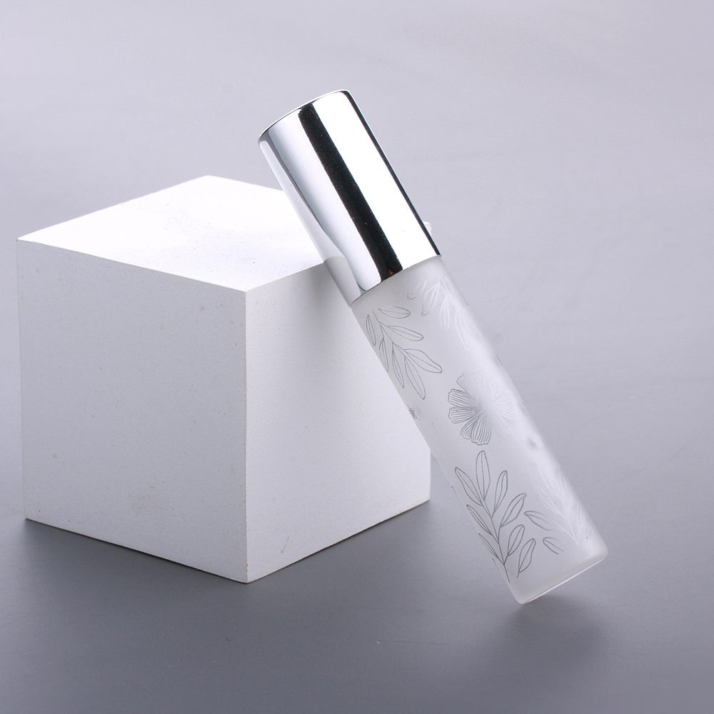 100 Stks/partij 10Ml Blad Patroon Frosted Parfum Fles Glas Verstuiver Aluminium Cap Spray Reizen Flessen: Zilver