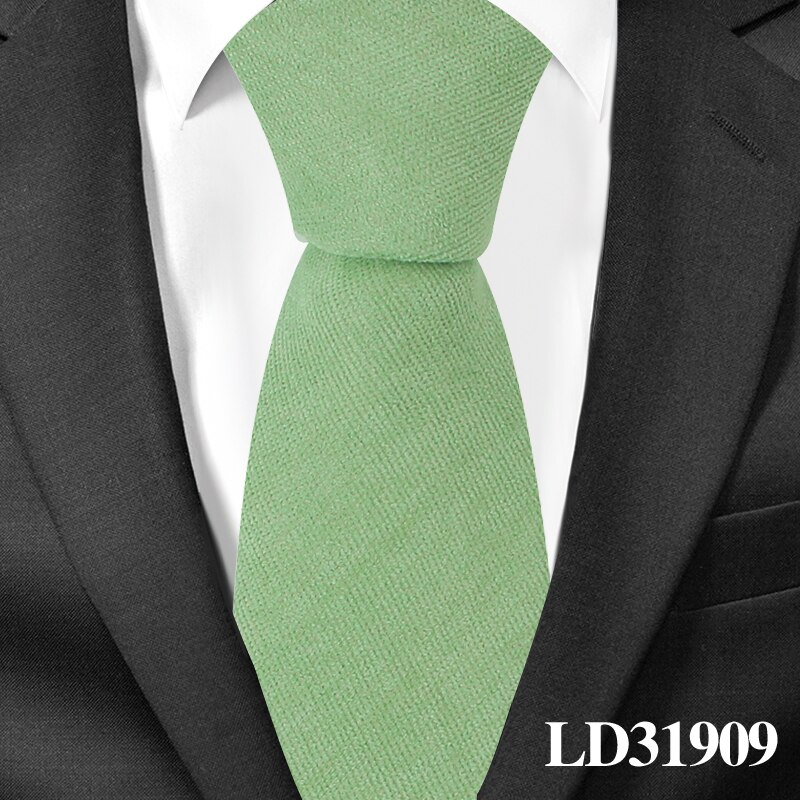 Männer Baumwolle Krawatten lässig Anzüge Dünne Krawatte Gravatas Solide Grün Mens Krawatten Für Geschäft 7 cm Breite Hochzeit Männer krawatten: LD31909