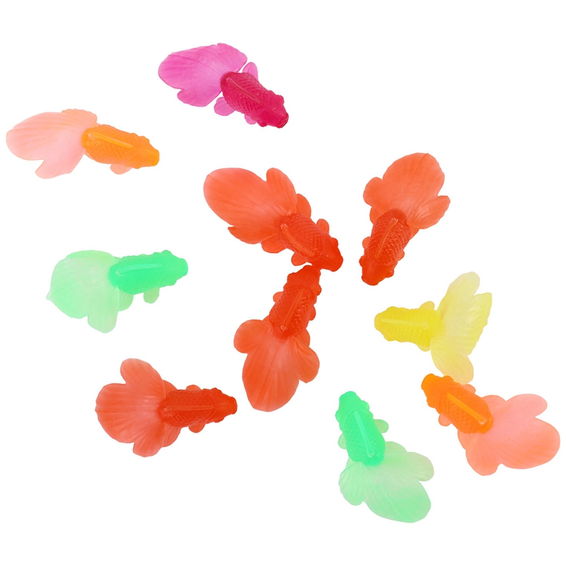 10 stk / lot blød gummi guldfisk baby badelegetøj lille plast simulering lille guldfisk vandlegetøj sjov børn svømning strandlegetøj