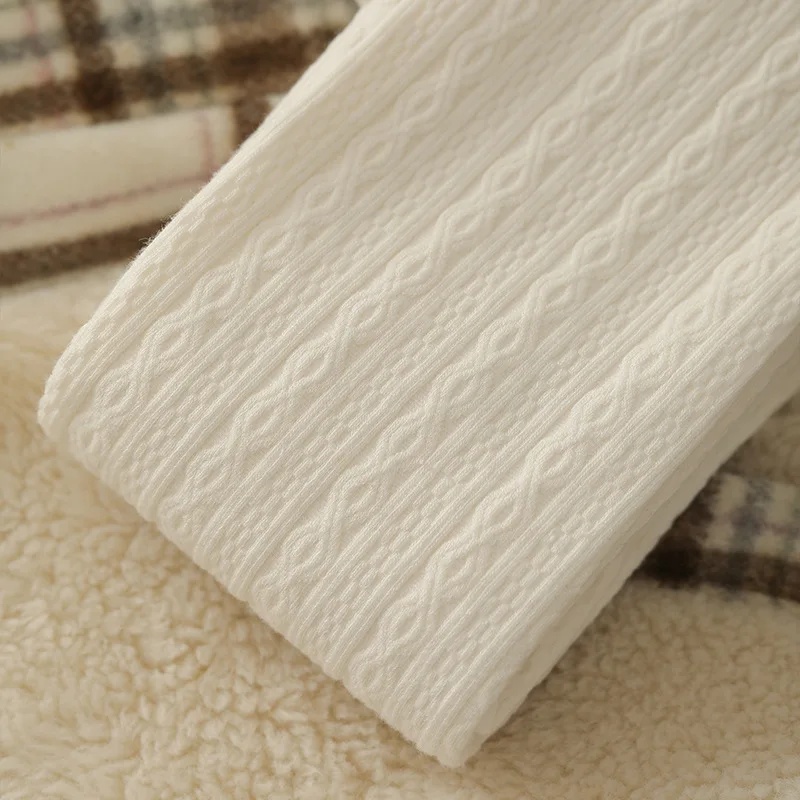 Figurformende, cremefarbene, gestreifte, gedrehte strumpfhose für damen, dünne Vlies-basisschichtsocken für frühling und herbst, Ideal für draussen-aktivitäzehn