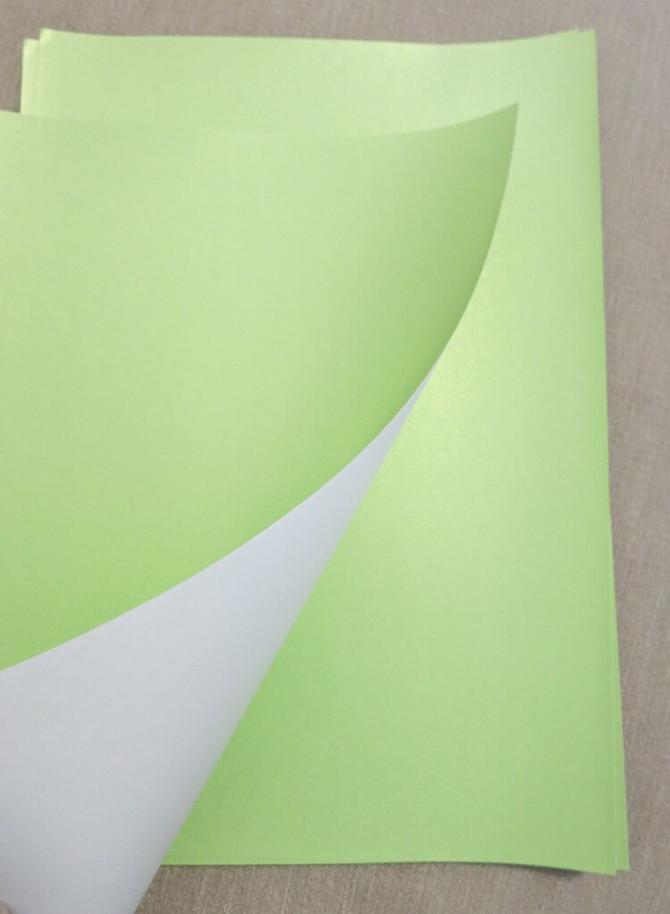 A4 120g Single sided Pearl Color Paper Print Paper Handicraft Paper: 120g Light green