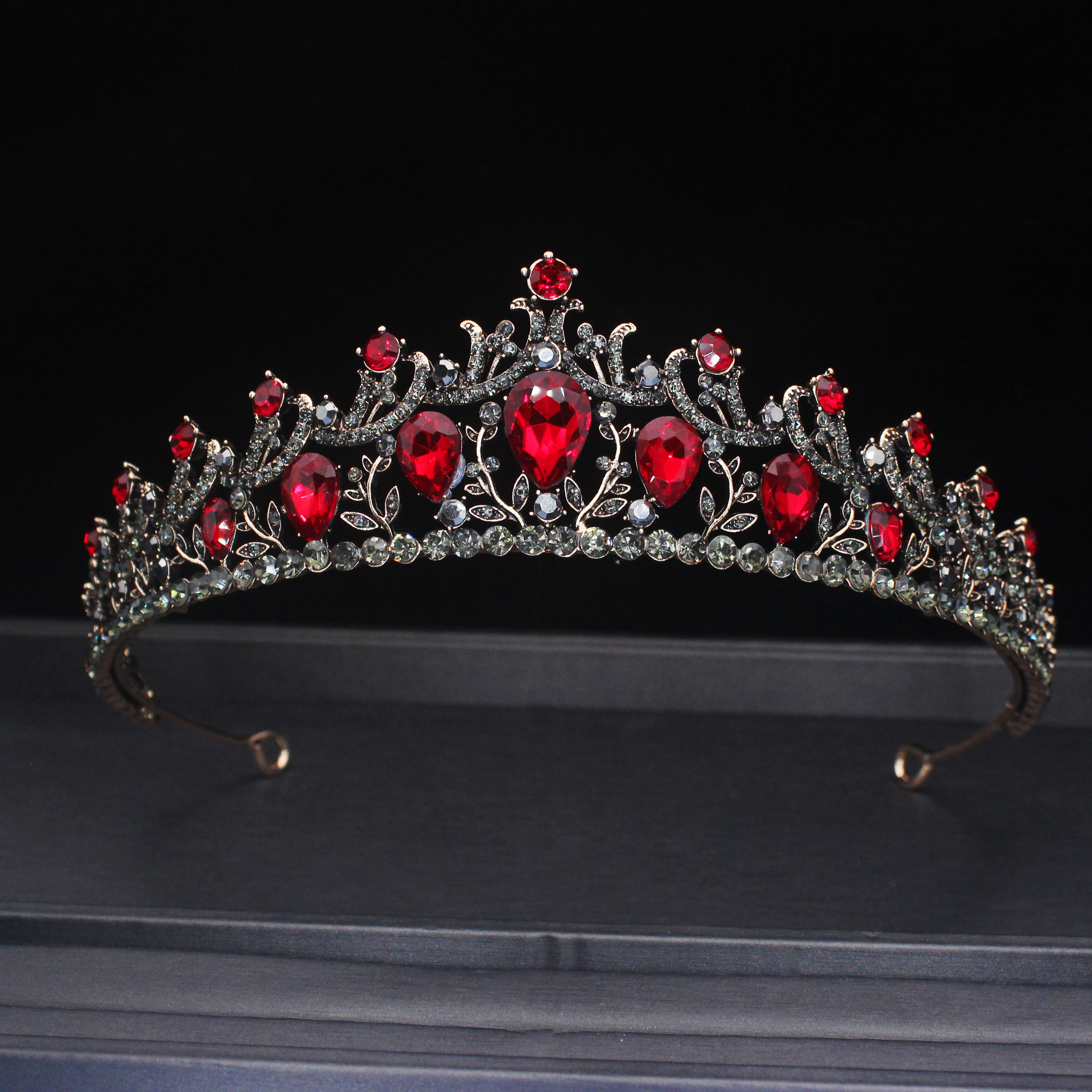 Vintage Kristal Tiara Kroon Hoofdbanden Voor Vrouwen Meisjes Strass Pageant Prom Diadeem Bruiloft Bruids Haar Sieraden Accessoires: Silver Plated