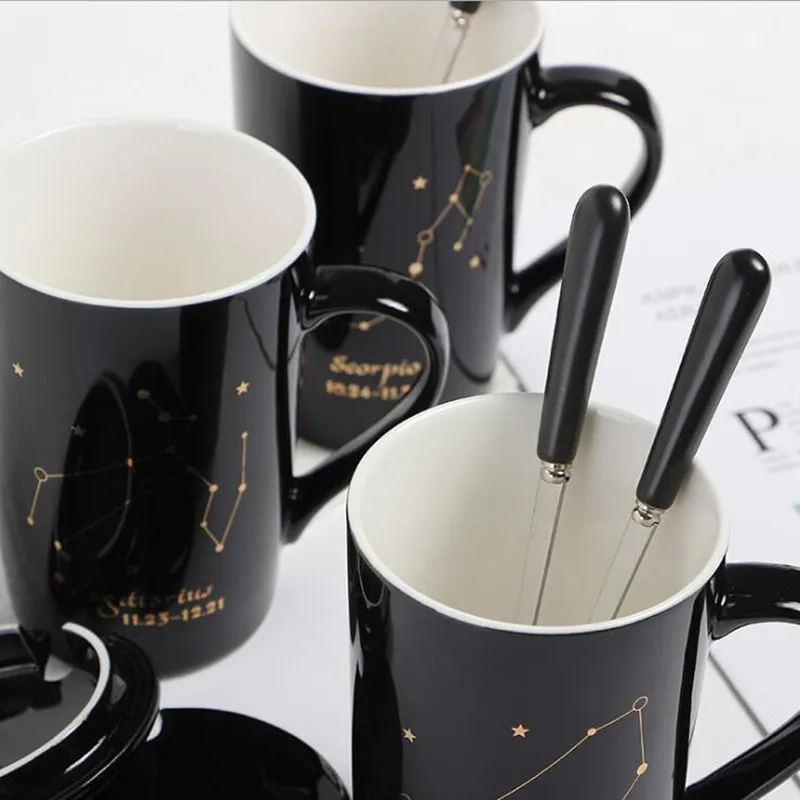 Con caja de , tazas de cerámica de 12 constelaciones, tapa de cuchara, porcelana negra y dorada, taza de café con leche del zodiaco, agua de 400ML