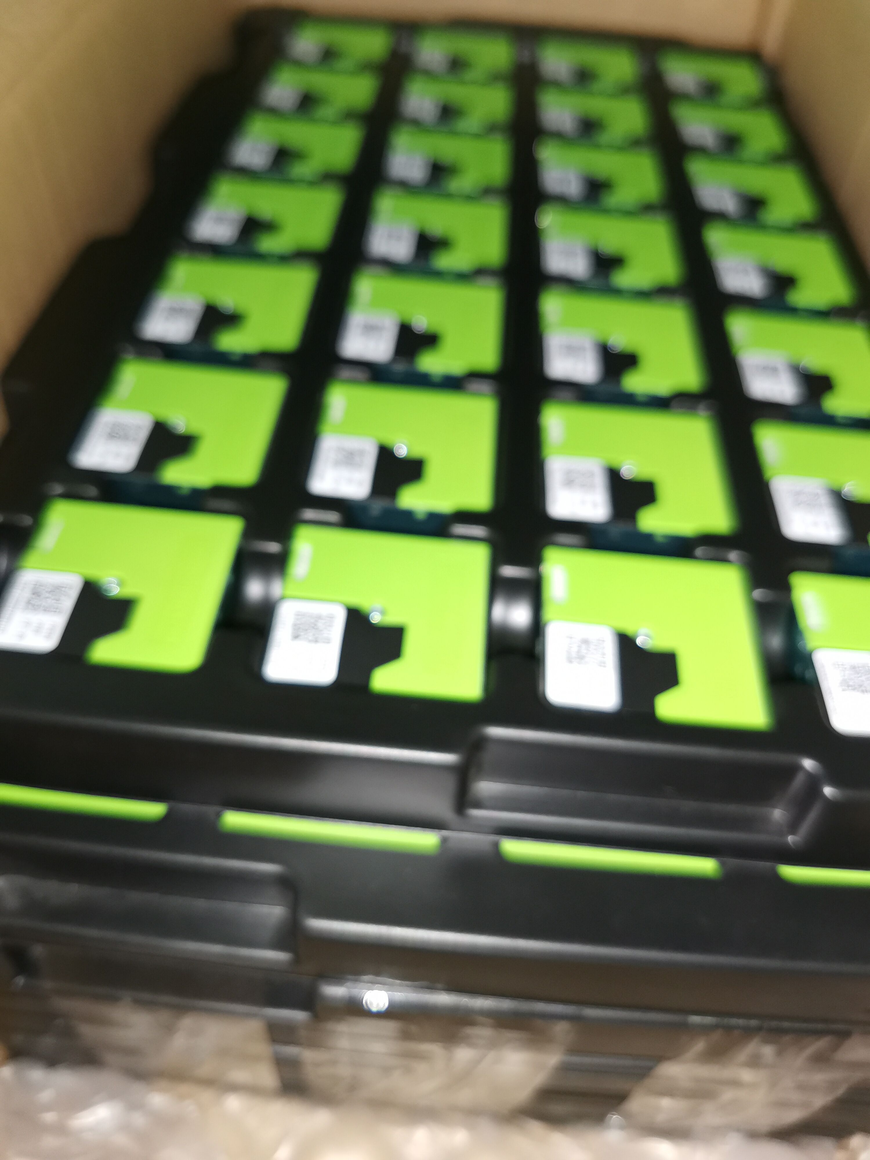 SPS30Air sensor Particulate Matter (PM) Sensor+Wire feeder 1PCS