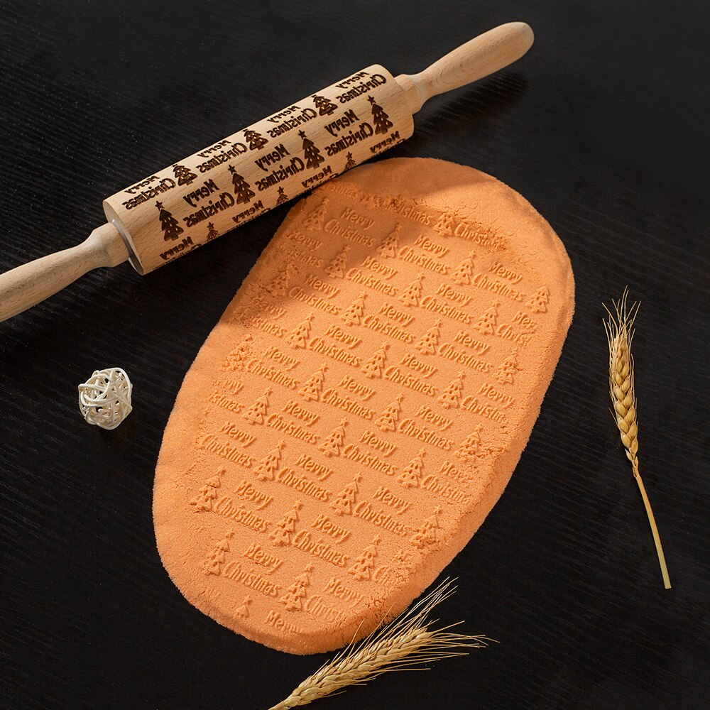 3D Christmas Rolling Pin Wooden 29 Patterns Embossed Imprinted Patterned Cookie Made Roll Pin Bakery Baking Pastry Tools: P