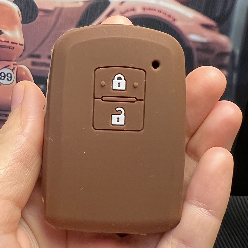 silicone Rubber Car Key Cover Case Bag Holder Shell for Toyota Camry RAV4 Yaris Avalon auris 2 Buttons Smart Car key: Brown