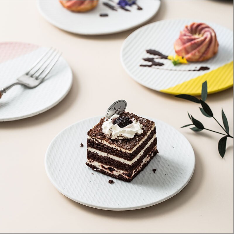 Platos de postre coloridos, platos de pastel, ensaladas, platos planos pequeños, postres de piedra, platos redondos de fruta, platos de desayuno