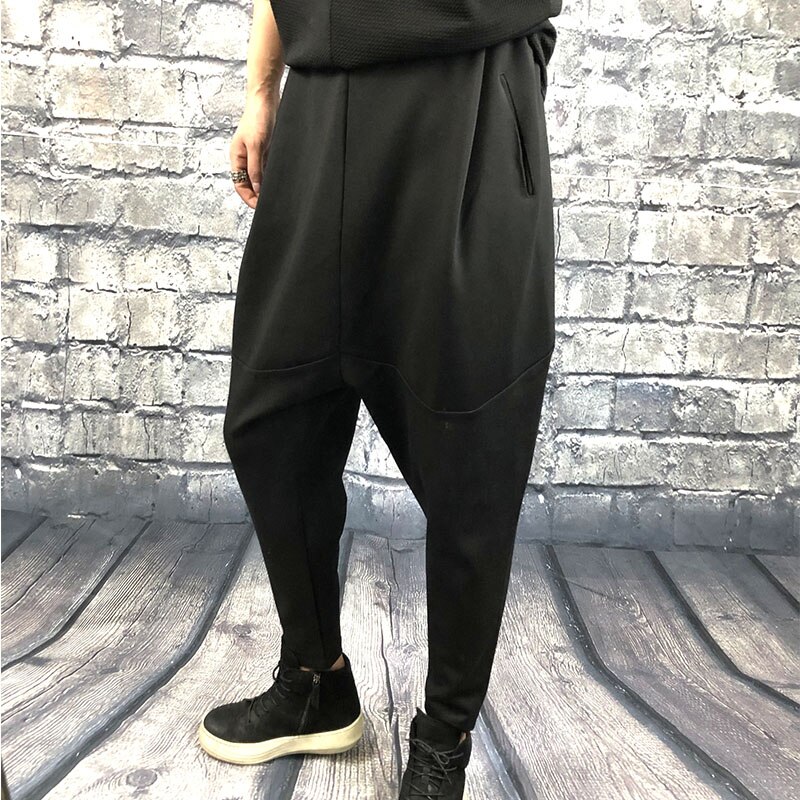 Pantalones de tiro caído para hombre, pantalón harén de estiramiento fino oscuro, color negro puro, estilo japonés, simple, para Otoño e Invierno