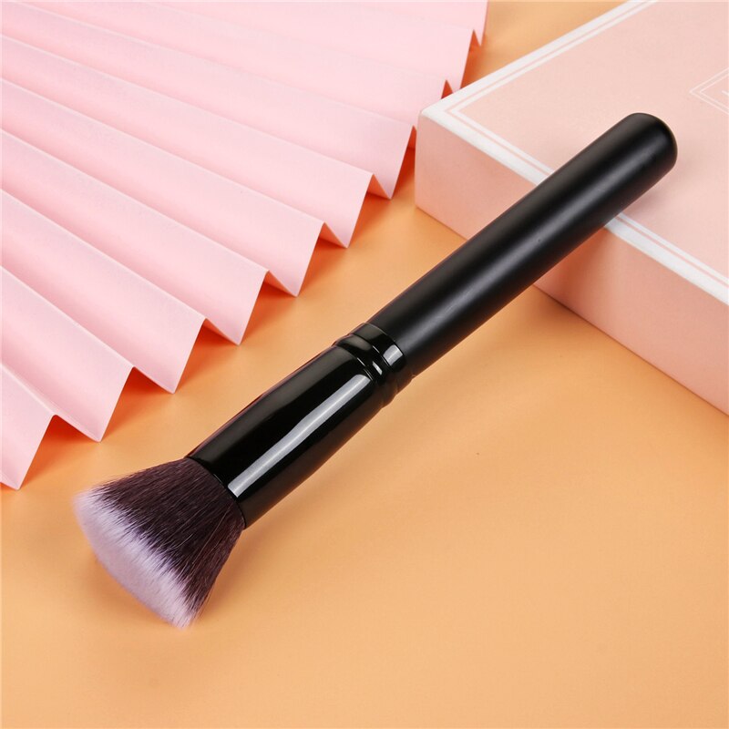 Zzdog 1 stk flydende foundation makeup børste sømløs skrå concealer kompensere kosmetiske skønhedsværktøjer træhåndtag: 03