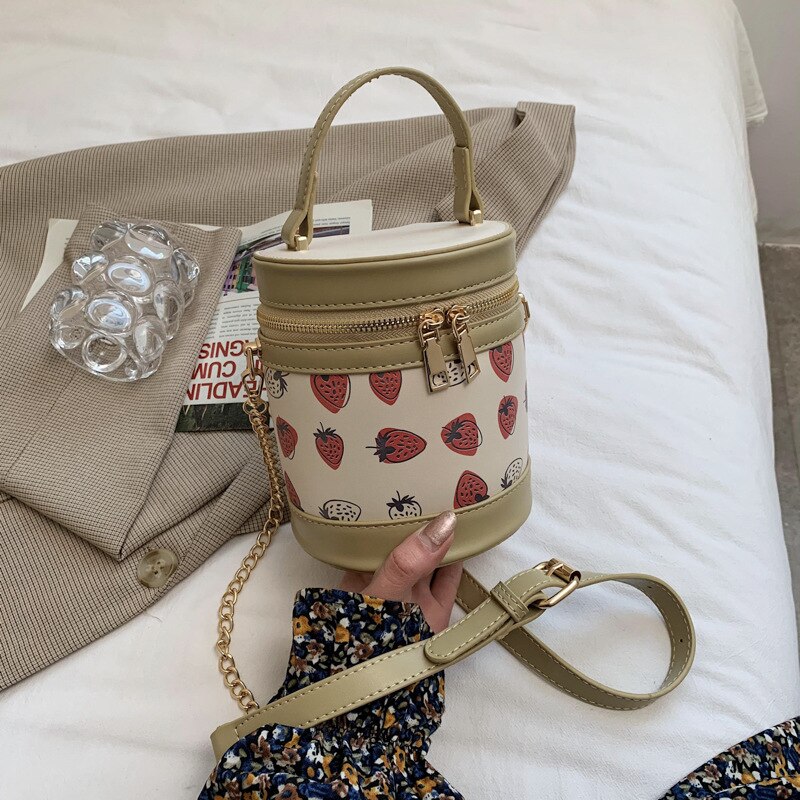 PU Leather Purses and Handbags for Women Luxury Girls Female Shoppers Sweet Strawberry Chain Bucket Wallet: gancaolv