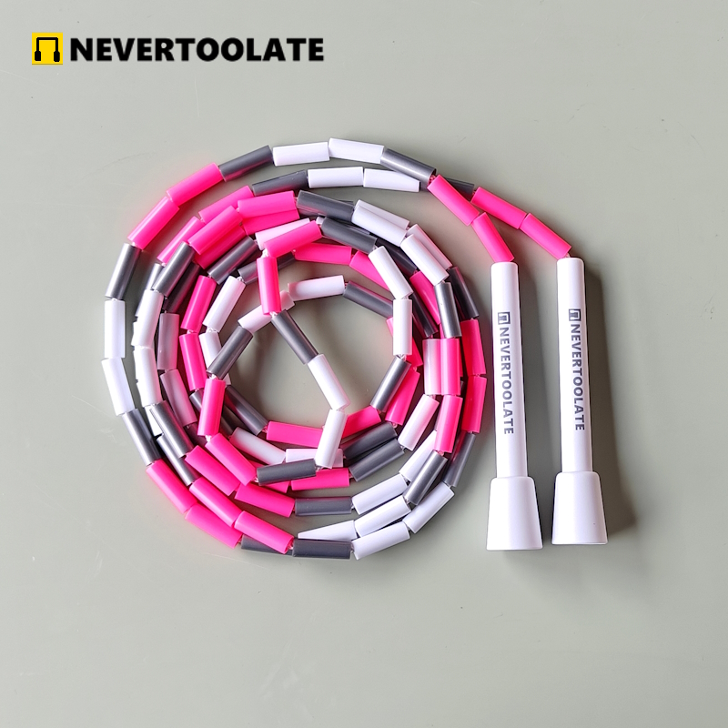NEVERTOOLATE ELEVATE ROPE RUSH ATHLETICS BEADED JUMP SKIPPING ROPE RAINBOW HARD BEADS 2,9 METER EINSTELL: Freier Raum
