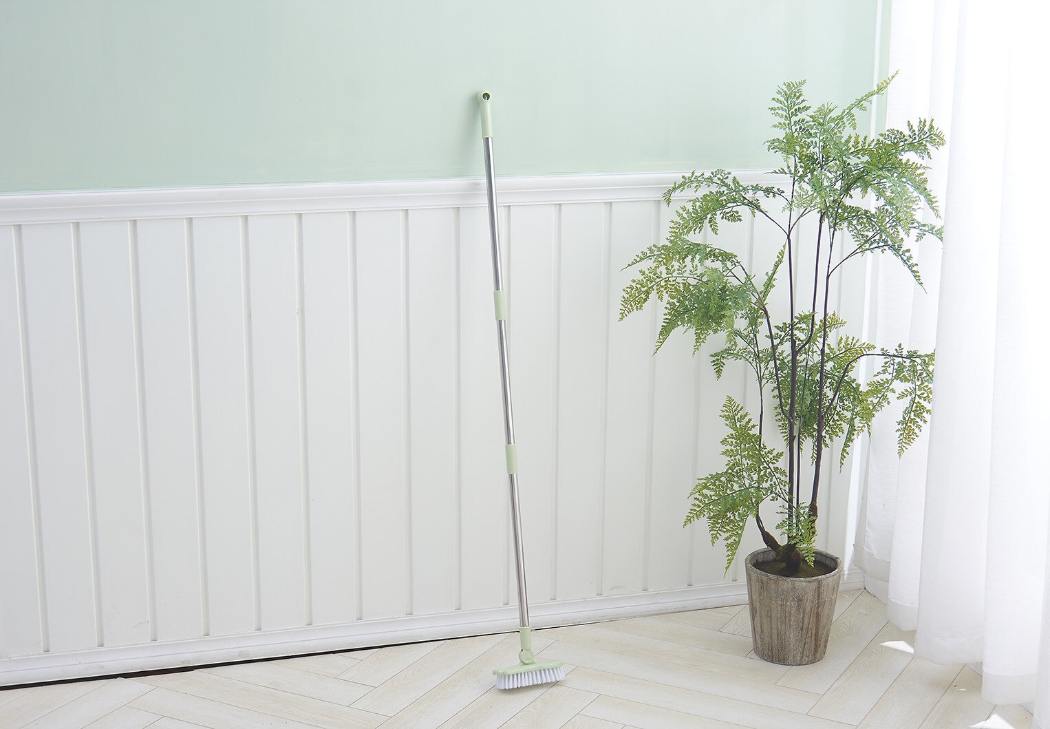 Stiff hair extension rod plastic retractable long handle floor brush bathroom cleaning brush floor brush tile wall cleaning: green