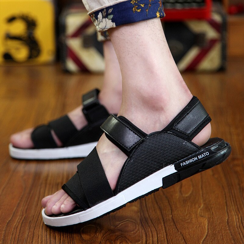 Fritids krokløkke menns sandaler grunnleggende foran bakreim lav sommersko sying blandede farger uformelle menn strandsko