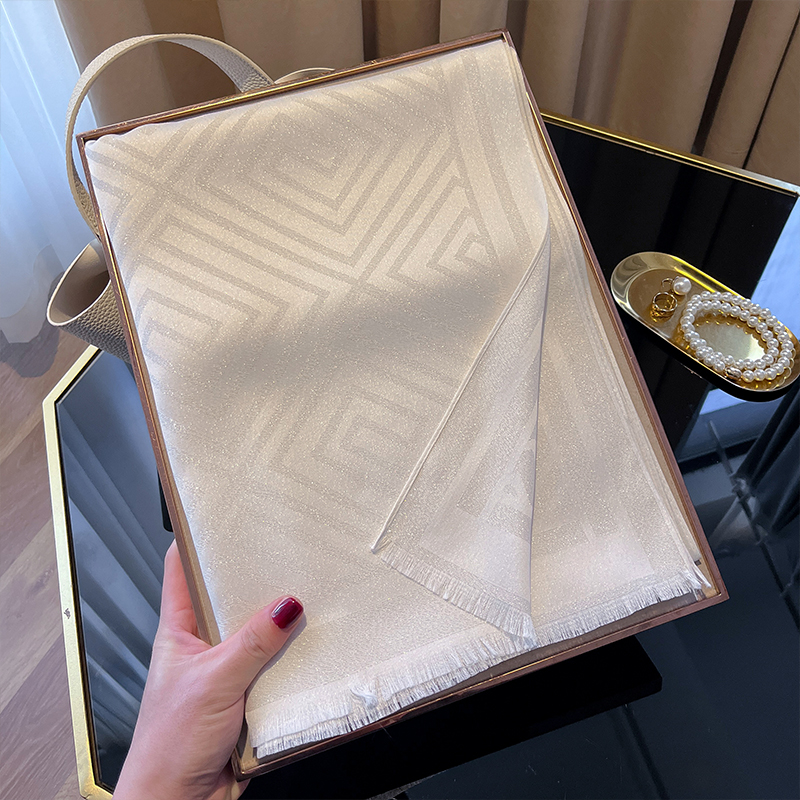 2025 mais recente malásia tudung bawal moda impressão hijab lenço envolve premium algodão voile macio lenço muçulmano proteção solar: Branco