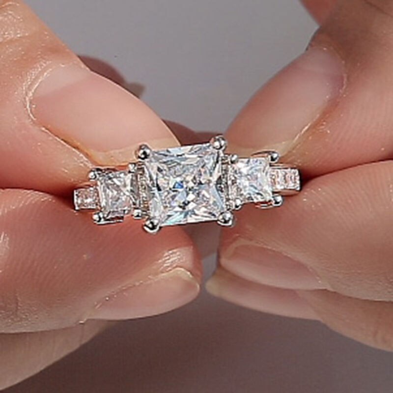 HUITAN di Cerimonia Nuziale Anello di Fidanzamento Per Le Donne Con Piazza Zircone Cubico Classico Da Sposa Anello di Regolazione del Polo Commercio All'ingrosso Gioelleria Raffinata E Alla Moda