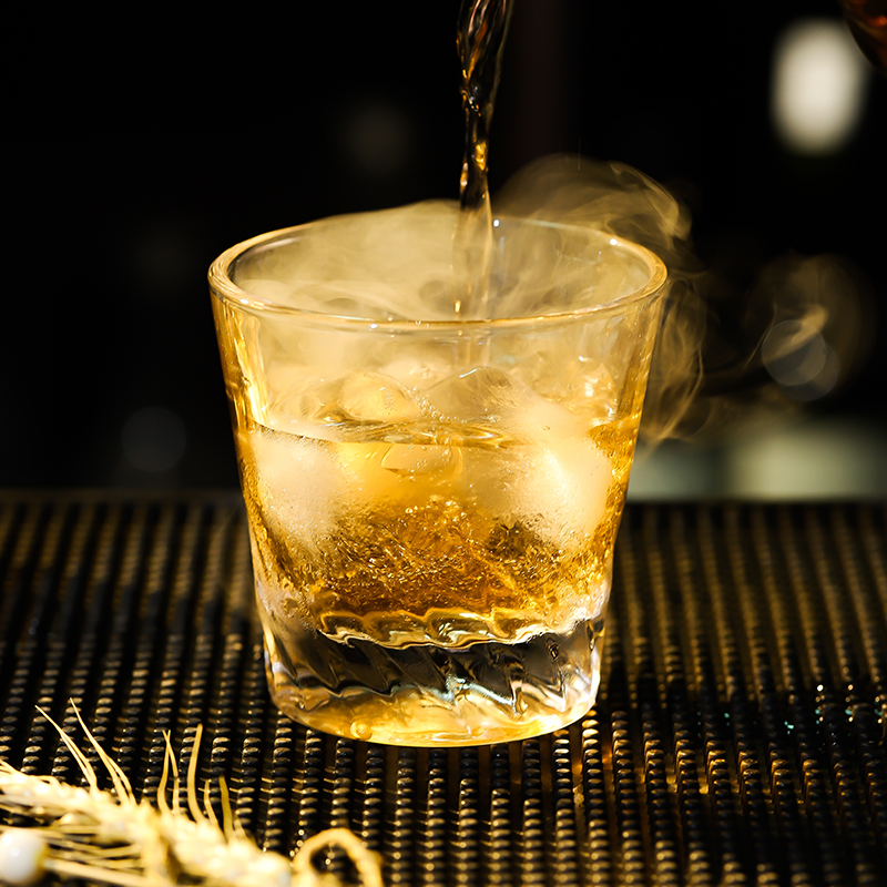 230ml Angel Wing Wine Glass Lead-free glass with Thread for Whiskey,brandy,beer wine glass