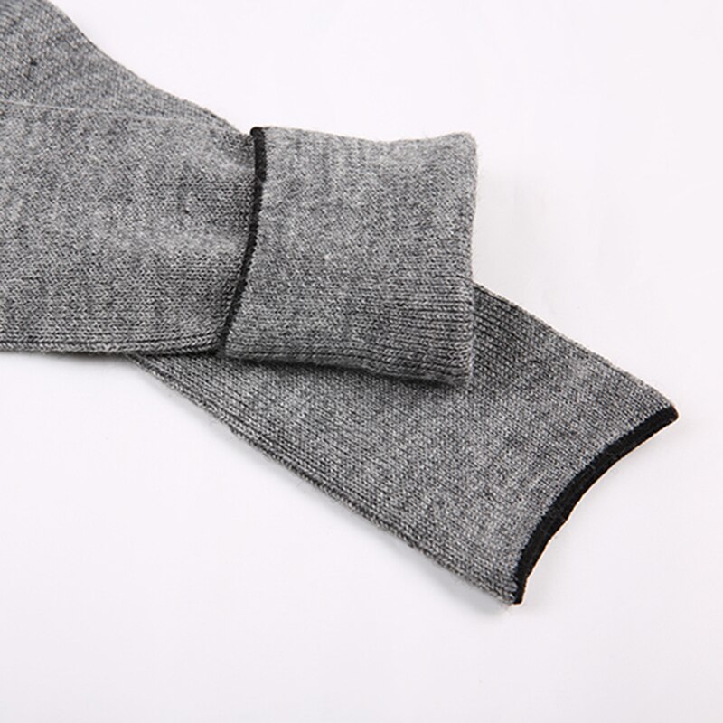 Herbstliche damensocken, knielang, extra lang, einfarbig schwarz-grau, weich und bequem, strümpfe im japanischen stil, harajuku-strümpfe