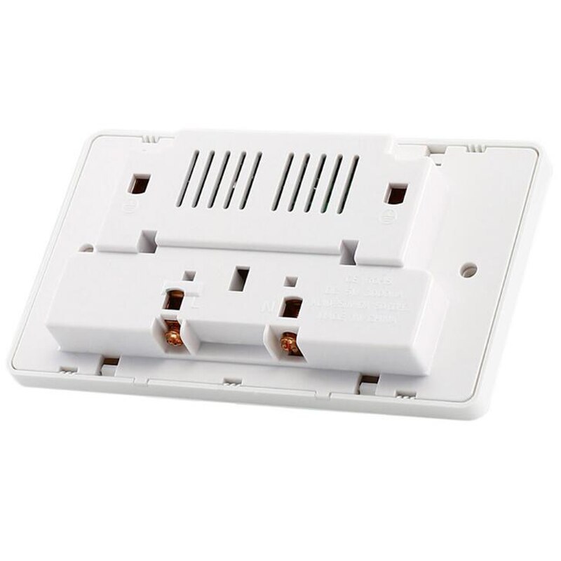 Gorelax UK USB Wall Socket 2 AC Outlet 3 USB Ports 110-250v Power Plug Socket Smart Home for Android IOS Devices Charge