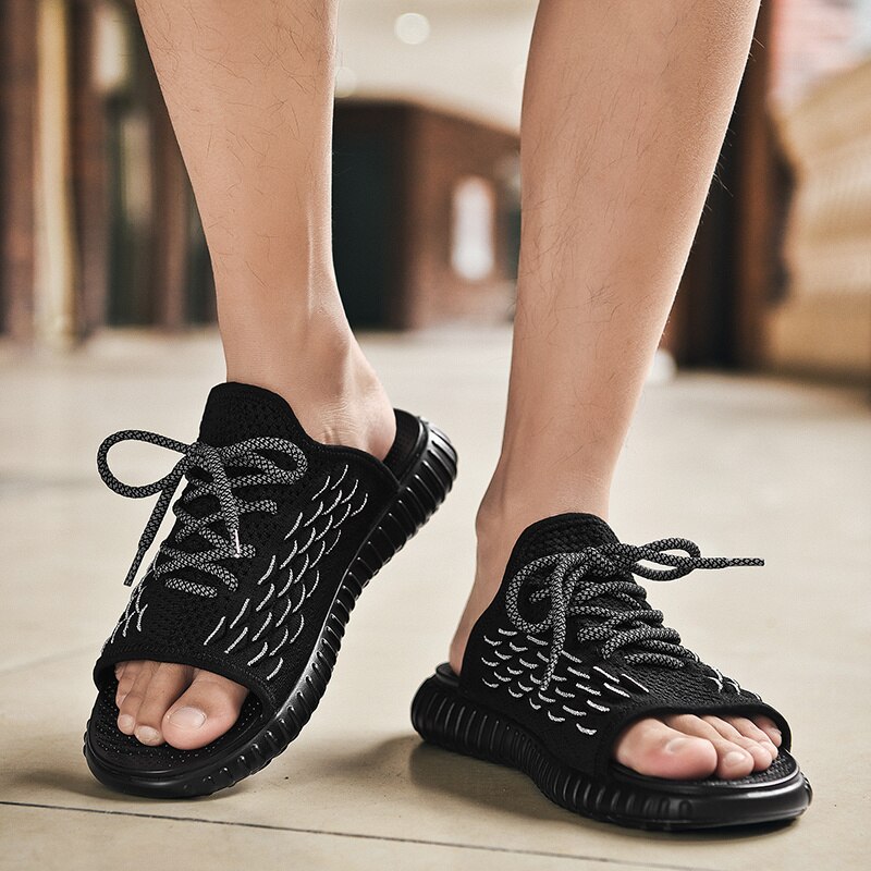 Men Slip on red Gladiator Slippers Men Designers Comfortable Beach Sandals Male Super Cool Mule shoe Men Sandals Canvas