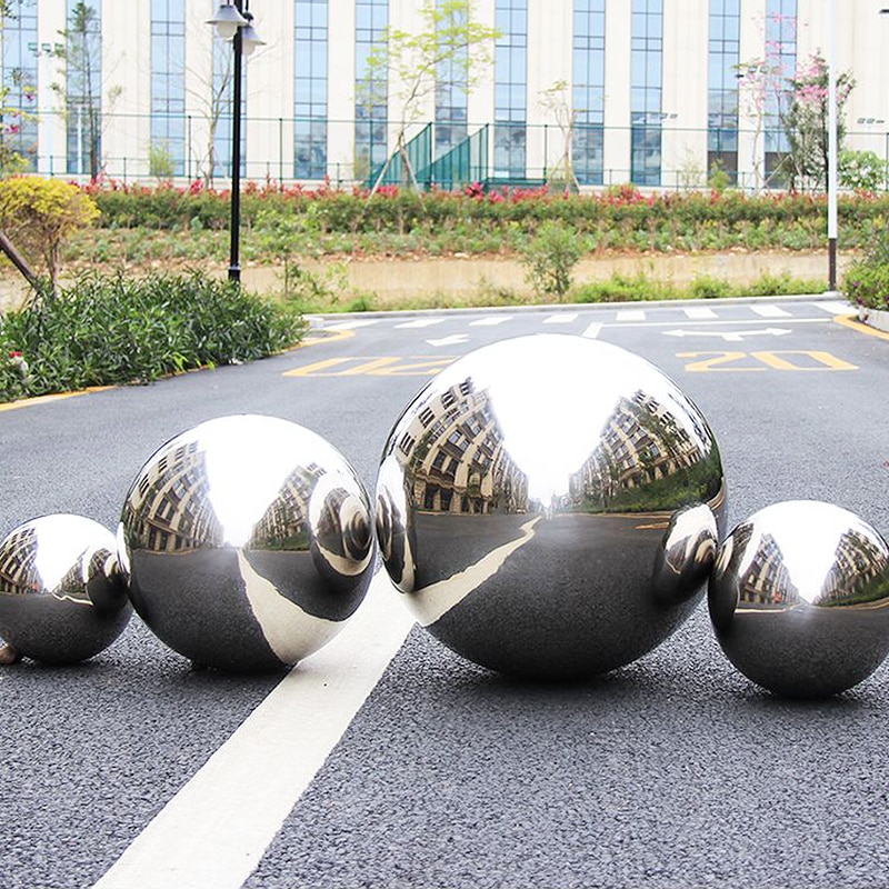 4Pcs Mirror Gazing Balls High Brightness Shine Sphere Stainless Steel Mirror Sphere Ball Garden Ornament Decoration 10/15/20CM