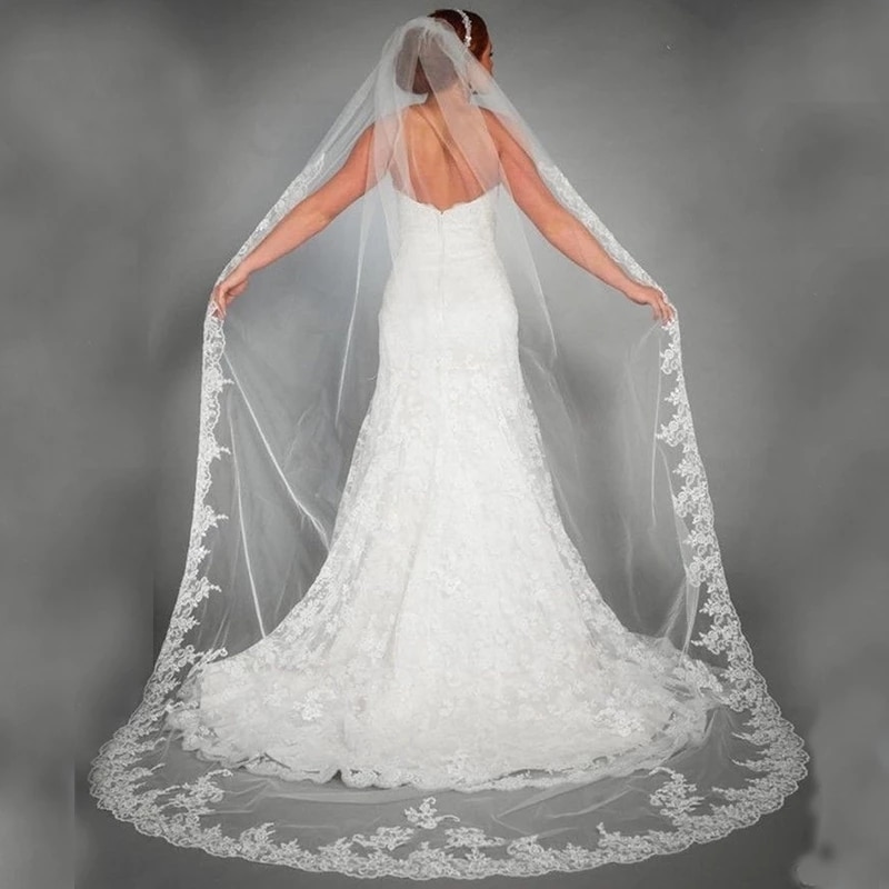 Wedding Accessories Appliques Tulle Long Wedding Veils Lace Edge 1T Bridal Veils 3 Meters Veu De Noiva Longo