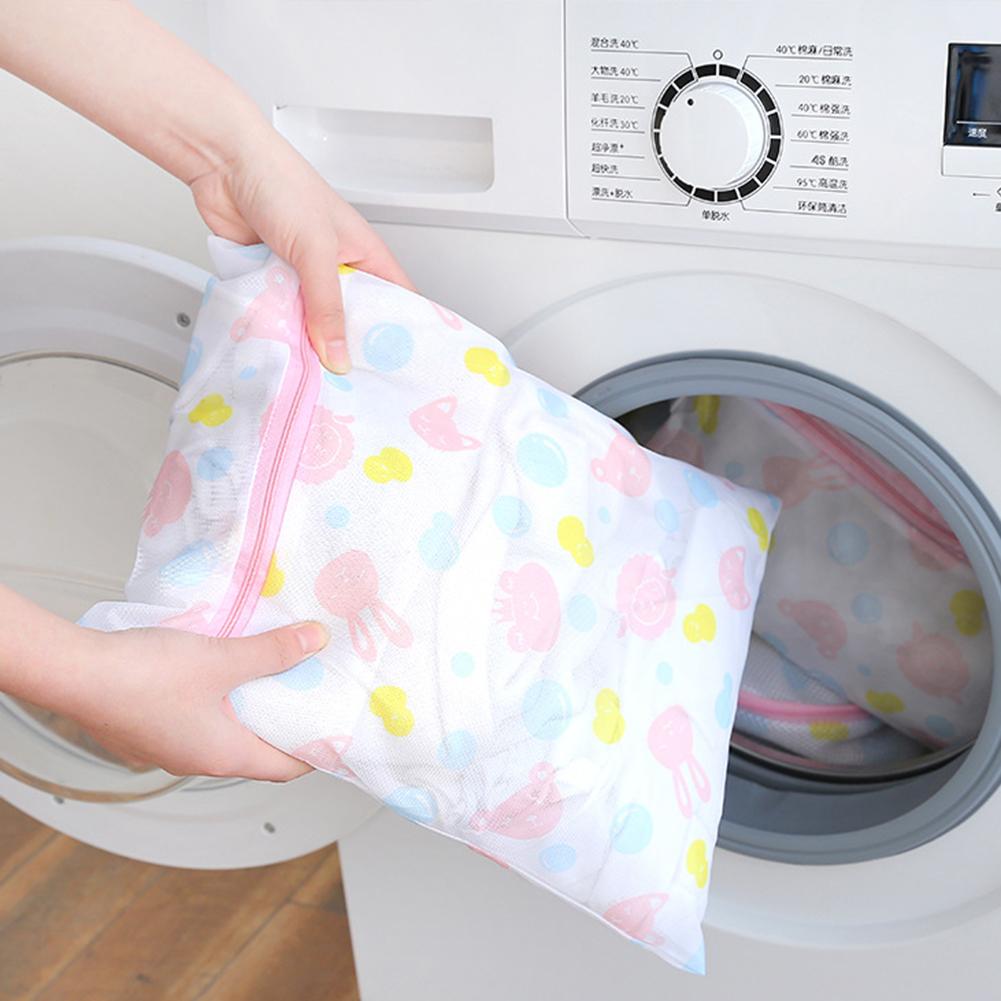 Kleding wasmachine waszak bh net ondergoed sokken ritsvak