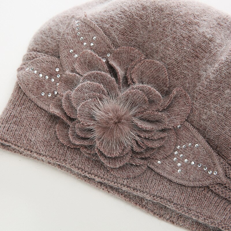 Brand Female Beret Wool Knitting Cap Hat Autumn Winter Floral Women Berets