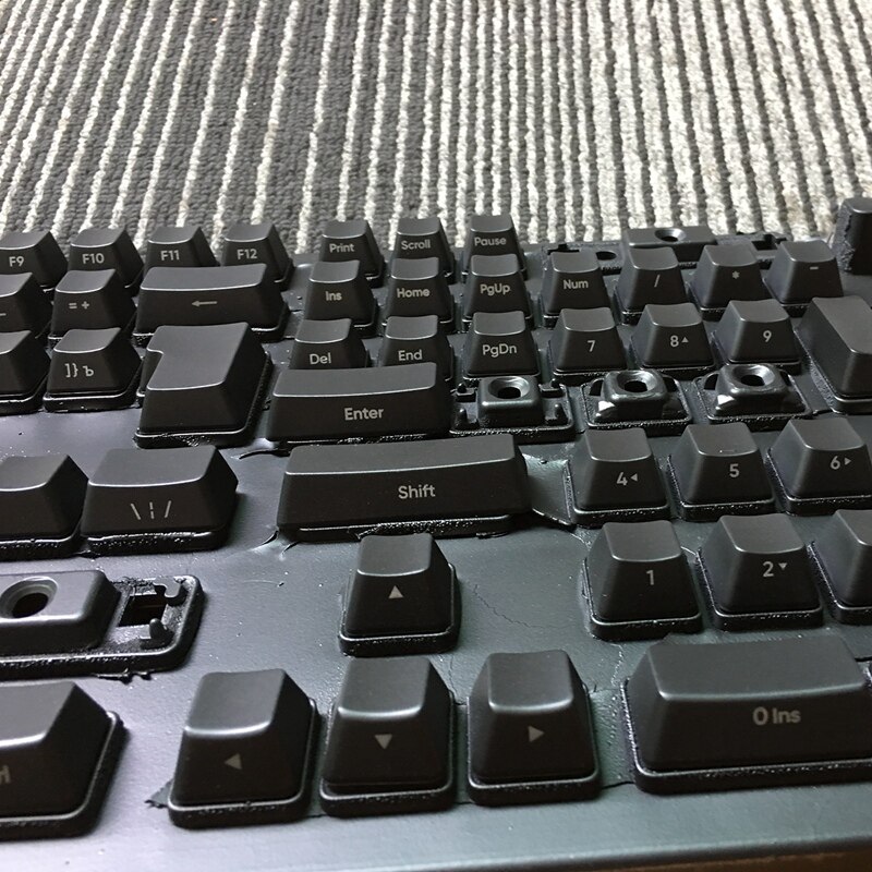 Keyboard Keycaps 104 Mechanical Keyboard Key Caps English and Russian Side Engraved Transparent Key Caps