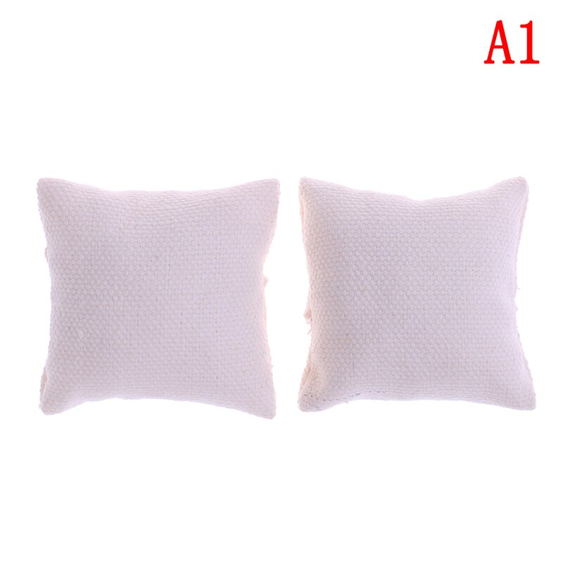 2Pcs/lot 1/12 Dollhouse Miniature Pillow Cushions For Sofa Couch Bed Furniture Toys Without Sofa Chair