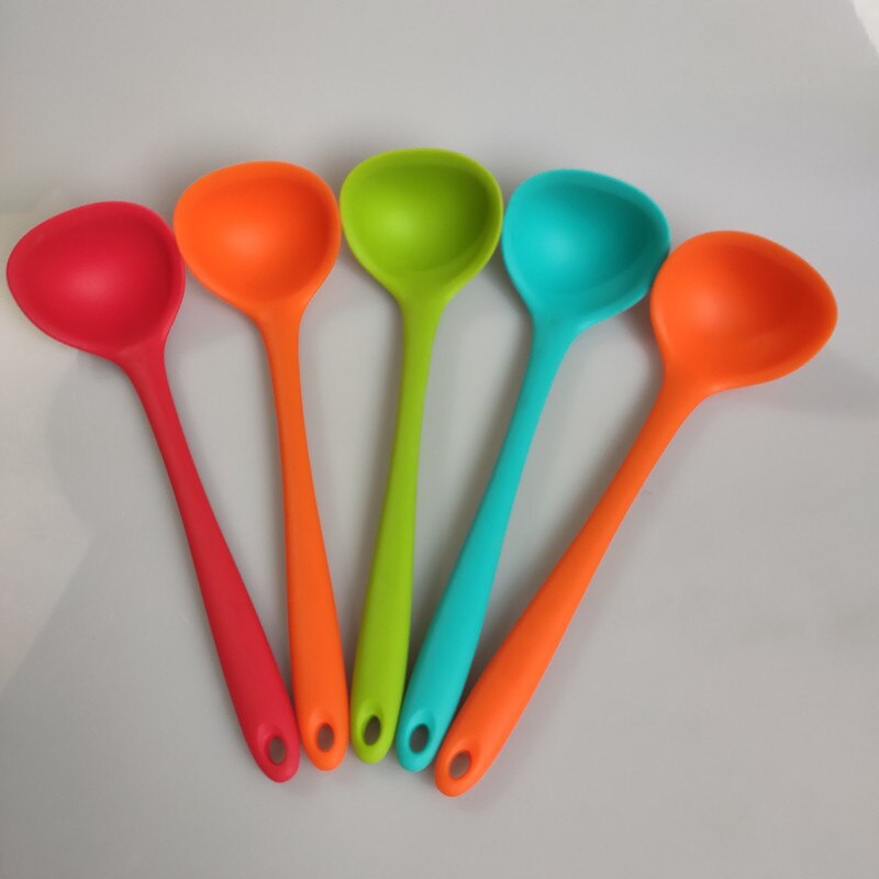 1pc silikon sked lång sked soppa sked något kurva skedar fda kvalitet köksredskap matlagning verktyg  xb 016