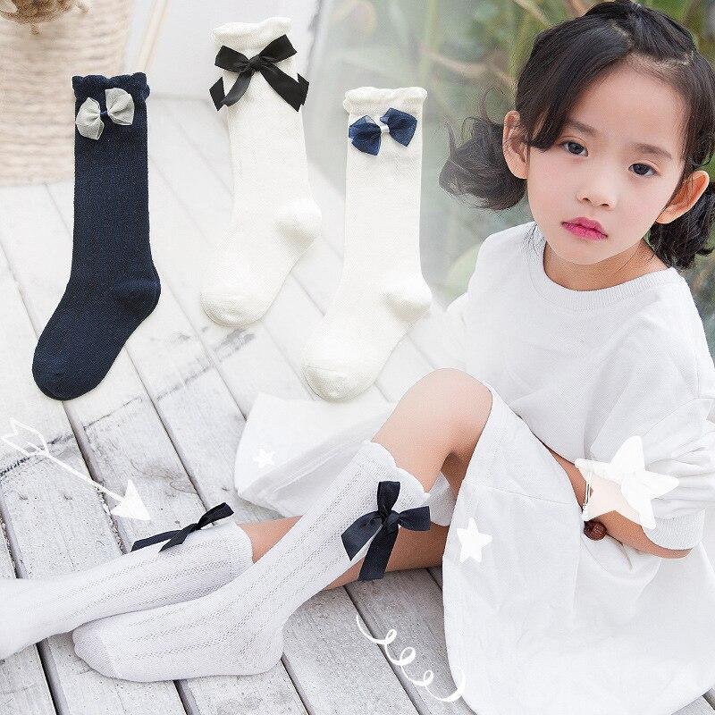 Calzini per bambini a tubo lungo per bambini calzini alti in cotone per bambini calzini caldi per bambini in cotone bianco con fiocco principessa adorabile