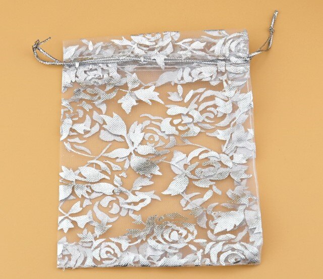 100 stuks/partijen sieradenverpakkingen, organza garen zakjes, net zakjes, gouden stempel snoepkleurige trekkoord bedankjes zakjes: Zilver