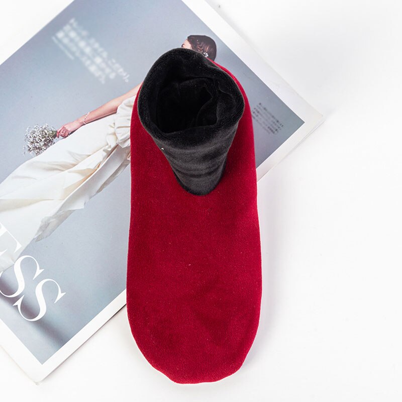 Winter unisex thuis bed sokken warme dikke sokken pure kleur antislip korte sokken pure kleur vloer pantoffels sokken dames yoga sokken: Wijnrood