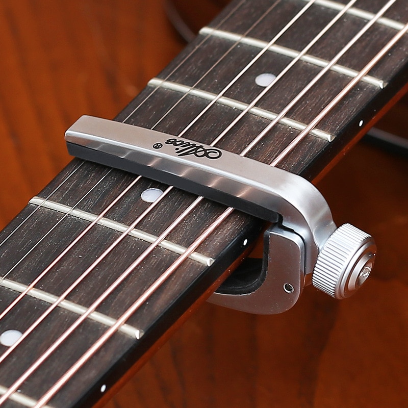 Guitar Capos Electric Acoustic Guitar Capo Bass Violin Ukulele Capotraste Single-handed Tune Clamp Trigger 3 Colors Metal Capo