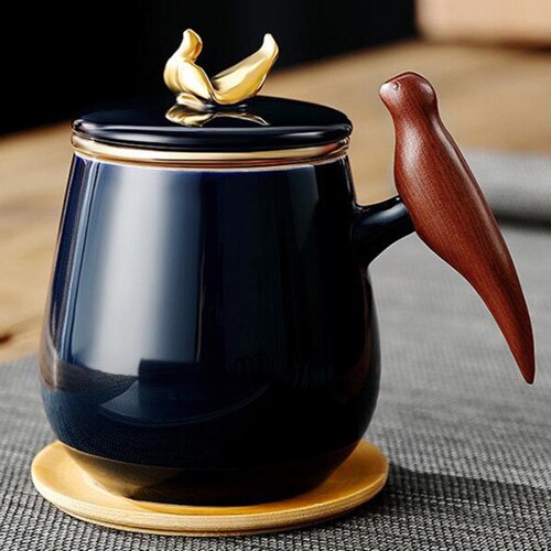 Ceramic Bird Coffee Mug With Wooden Handle Milk Mugs Large Lid Self Stirring Tea Cups European Mugs: A