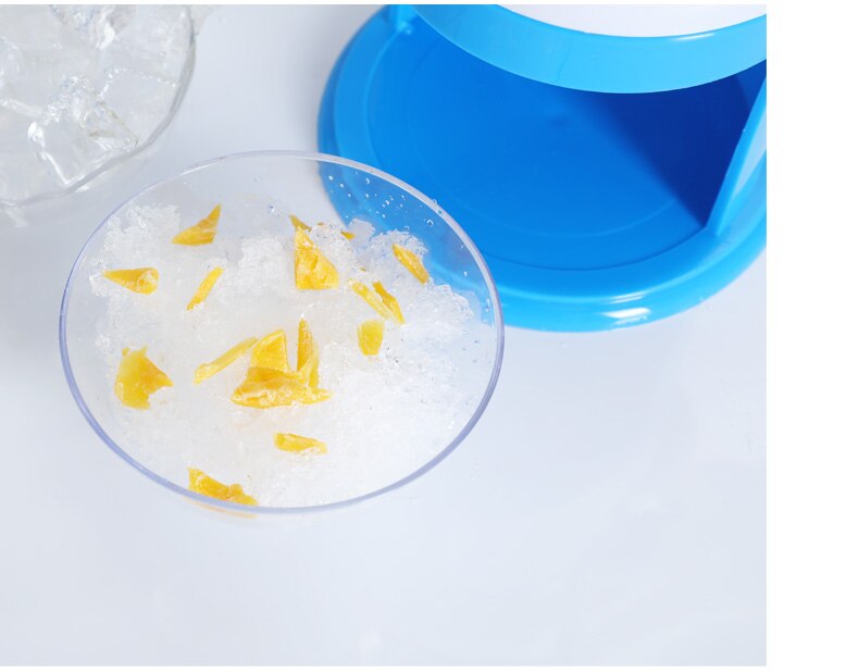 Household Handhold Manual Ice Crusher Hand Crank Mini Ice shaving Machine Snow Cone Smasher DIY Ice Cream Grinding Machine